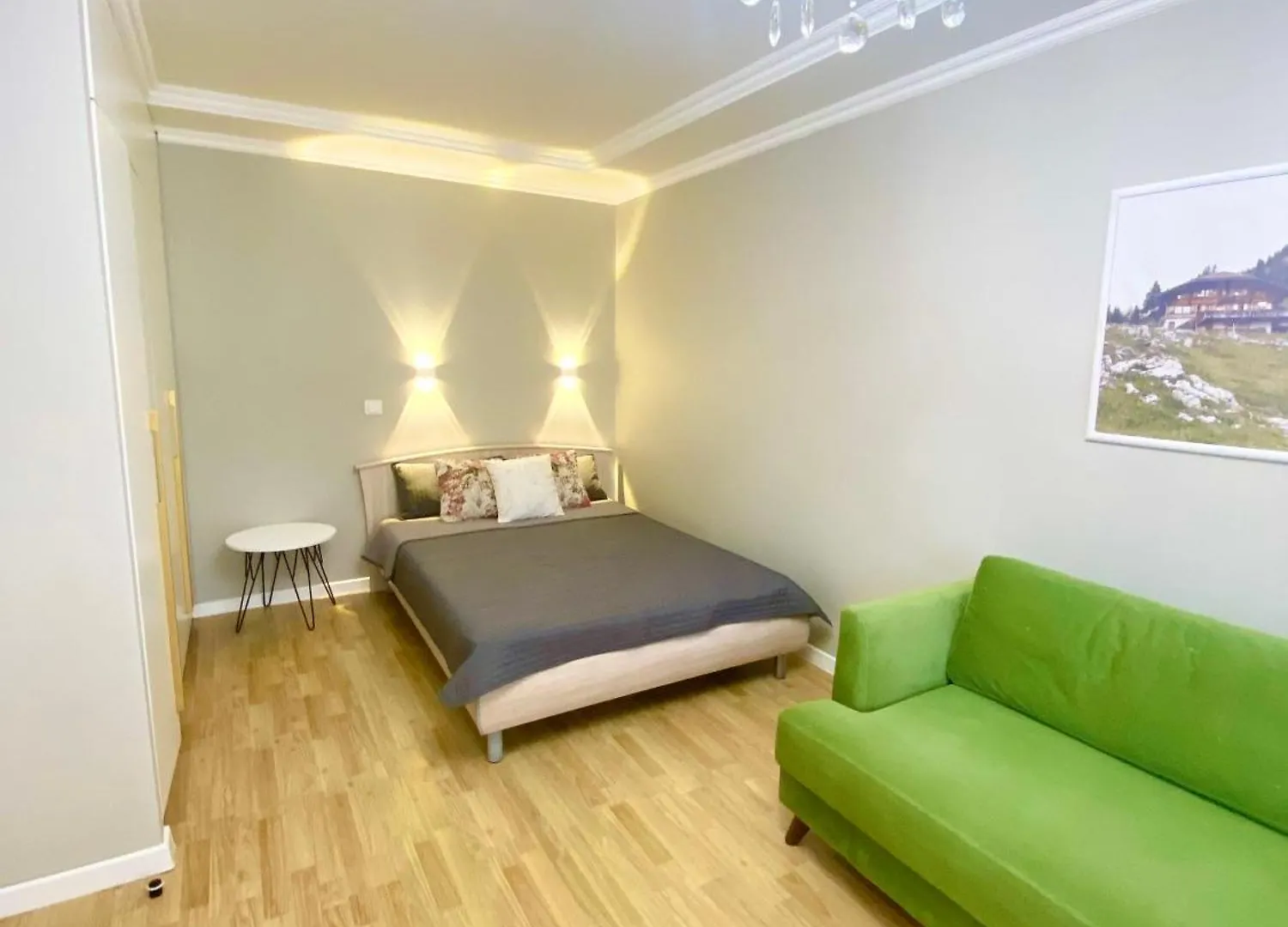 3 Room On Kunaeva Almaty Apartment